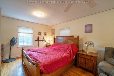 **GREAT DEAL! PRICED BELOW RECENT APPRAISAL** Welcome to this - photo 31
