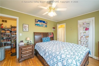 **GREAT DEAL! PRICED BELOW RECENT APPRAISAL** Welcome to this - photo 40