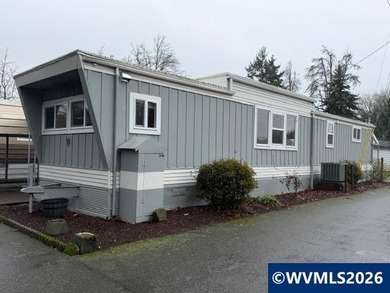 (private lake, pond, coastal) Home For Sale in Eugene Oregon