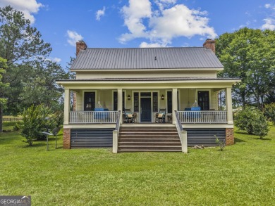 Lake Home For Sale in Madison, Georgia