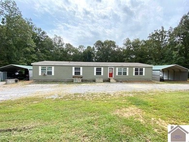 Kentucky Lake Area Home at 349 Hiatt Cemetery Rd. Lots of Space - photo 1