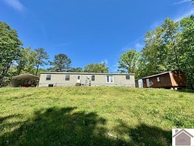 Kentucky Lake Area Home at 349 Hiatt Cemetery Rd. Lots of Space - photo 2