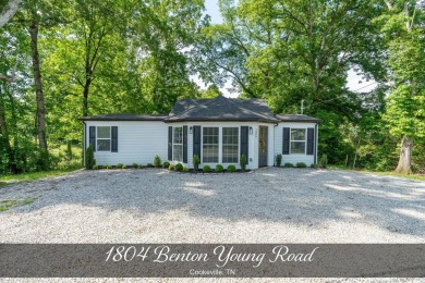 Lake Home For Sale in Cookeville, Tennessee