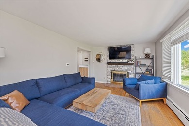 Welcome home to this beautifully maintained 4 bedroom, 2 full - photo 13