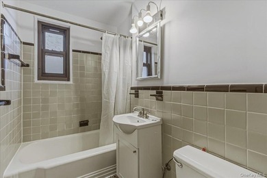 Welcome to this charming 1 bedroom, 1 bath co-op offering - photo 15