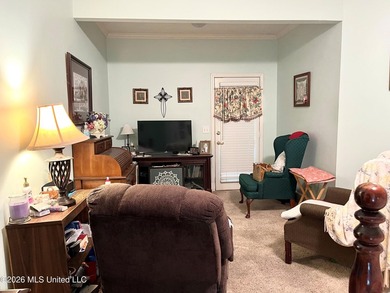 This property has so much to offer: a spacious cul-de-sac lot - photo 18