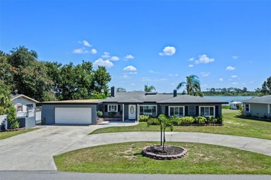 Lake Home For Sale in Winter Haven, Florida