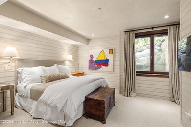 Nestled among a serene grove of mature aspens in one of Aspen's - photo 28