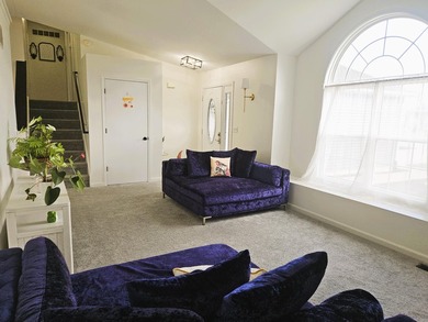 Welcome to this beautifully updated quad-level home that - photo 9