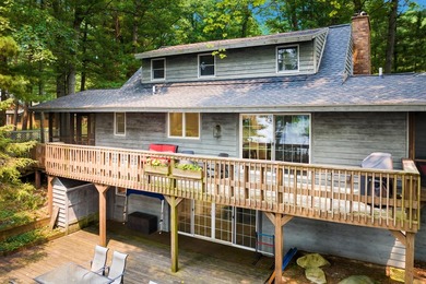 Ultimate Pure Michigan Lakefront Retreat on Chief Lake! Escape - photo 3