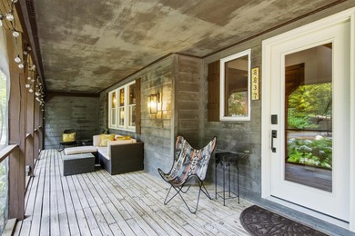 Ultimate Pure Michigan Lakefront Retreat on Chief Lake! Escape - photo 5