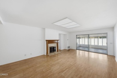 Beautiful 2-bedroom, 2-bath home located in a highly desirable - photo 5