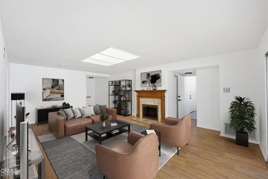 Beautiful 2-bedroom, 2-bath home located in a highly desirable - photo 6