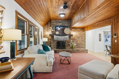 Ultimate Pure Michigan Lakefront Retreat on Chief Lake! Escape - photo 9
