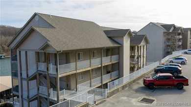 This is the total package! This beautiful 2-bedroom, 2-bath - photo 26