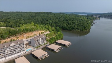 This is the total package! This beautiful 2-bedroom, 2-bath - photo 30