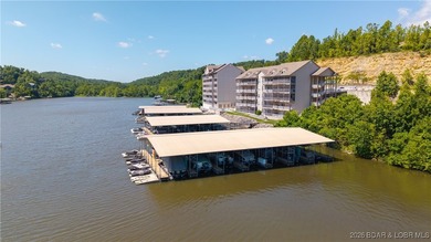 This is the total package! This beautiful 2-bedroom, 2-bath - photo 38