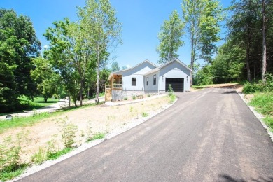 Lake Home For Sale in Sparta, Tennessee