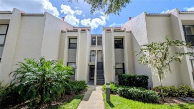 Lake Condo For Sale in Winter Haven, Florida