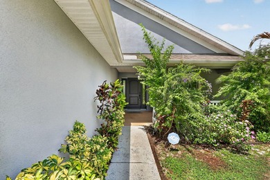Welcome to your own slice of Florida paradise! This beautifully - photo 3