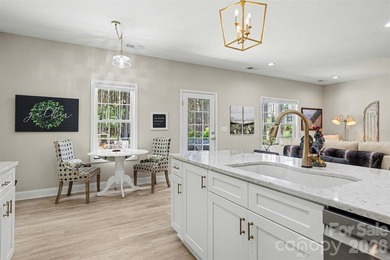 Gorgeous home in the beautiful gated community of Sunset Pointe - photo 11