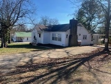 Current River Home For Sale in Doniphan Missouri