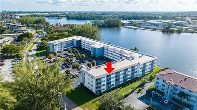 Lake Condo For Sale in Deerfield Beach, Florida