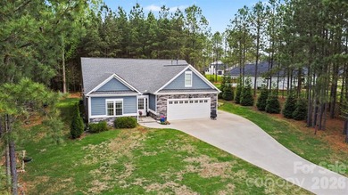 Gorgeous home in the beautiful gated community of Sunset Pointe - photo 28