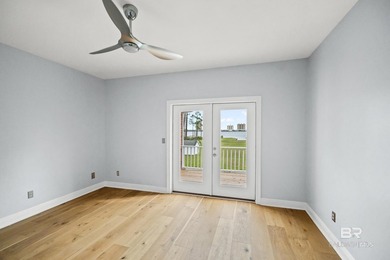 Welcome to this stunning 5,000 square foot home with - photo 33