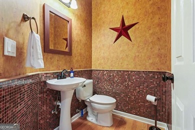 Welcome home to this spacious four-bedroom - photo 33