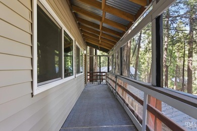 Motivated Seller. Most mountain cabins make you choose between - photo 36