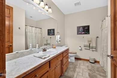 Luxury, space, and functionality come together in this - photo 48