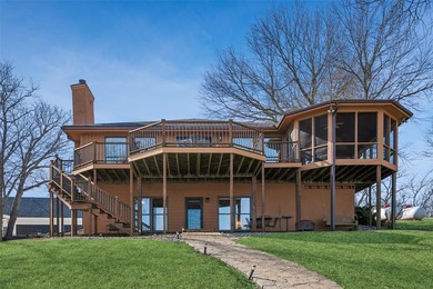 Sun Valley Lake Home For Sale in Ellston Iowa