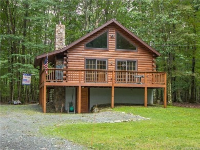 Wolf Lake Log Home with access - Lake Home For Sale in Wurtsboro, New York