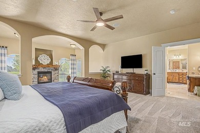 Golf Course Living- Entertainer's paradise that can easily - photo 12