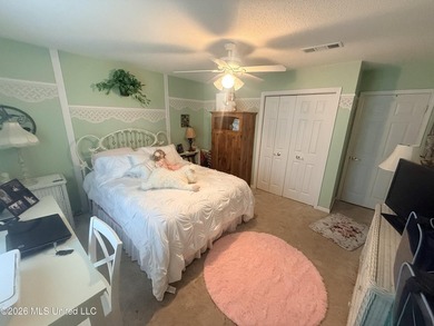 Great brick home located in the Edgewater Estates Subdivision - photo 12