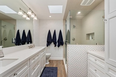 Carmel Pied-A-Terre with Sweeping Ocean Views! Indulge in - photo 32
