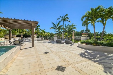 Exquisitely updated and move-in-ready, this 3 bedroom 3 bath end - photo 32