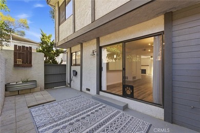 NEWLY REFRESHED END-UNIT IN LOMITA PINES | LIGHT, BRIGHT & - photo 8
