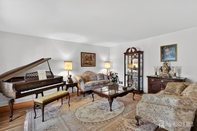 Custom built 5-bedroom Center Hall Colonial in one of East - photo 8