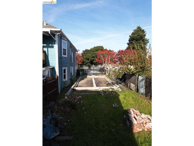 This is a build-ready lot, already zoned for a duplex, with - photo 9