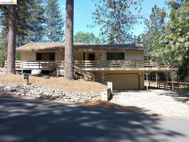 Price Just Reduced!! Discover Unmatched Space and Seclusion on 1 - photo 1