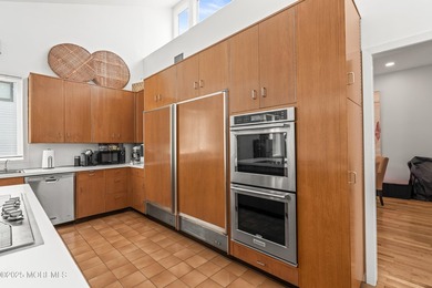Nestled in the heart of prestigious Deal Park, this exceptional - photo 12