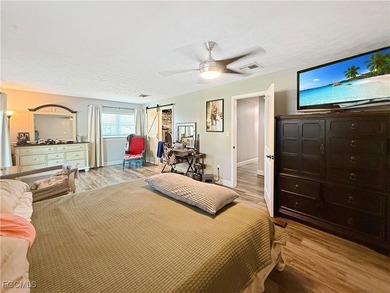 Discover this beautifully updated 4-bedroom, 2-bath home - photo 15