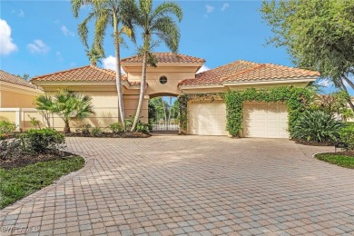 Lake Home For Sale in Fort Myers, Florida