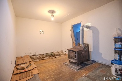 Welcome to 54 Agnes Street, a rare North End cul-de-sac - photo 24