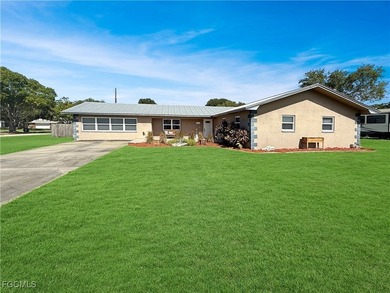 Discover this beautifully updated 4-bedroom, 2-bath home - photo 35