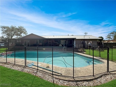 Discover this beautifully updated 4-bedroom, 2-bath home - photo 41
