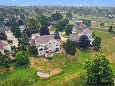 Welcome to this inviting 5-bedroom, 3.5-bath home perfectly - photo 3