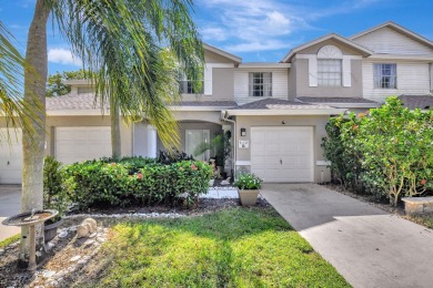 Lake Townhome/Townhouse For Sale in Boca Raton, Florida